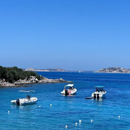 Casa Gallura Porto Pollo アパート